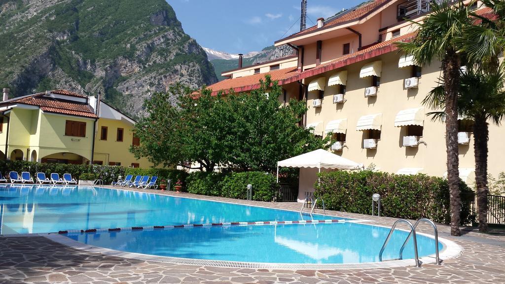 Hotel Del Camerlengo Fara San Martino Eksteriør billede