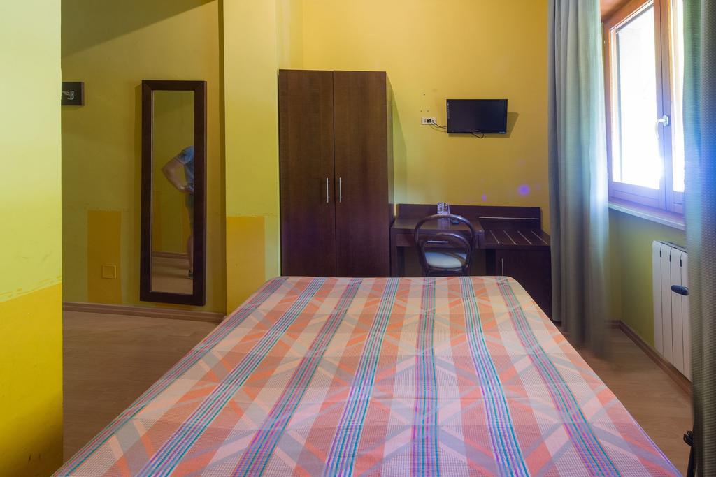 Hotel Del Camerlengo Fara San Martino Værelse billede